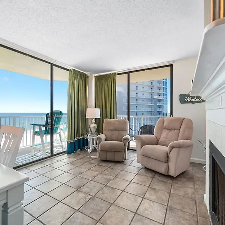 Villa Whaler 7B